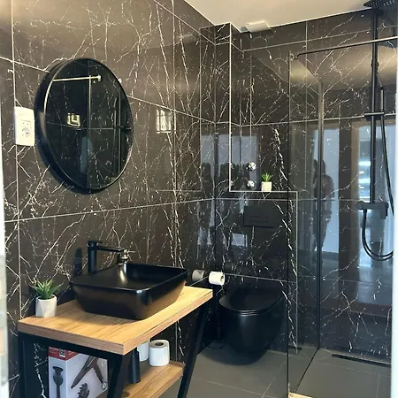 Gostinjska kuća Aaa Luxury 3*