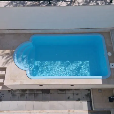 Pensjonat Aaa Luxury With Pool