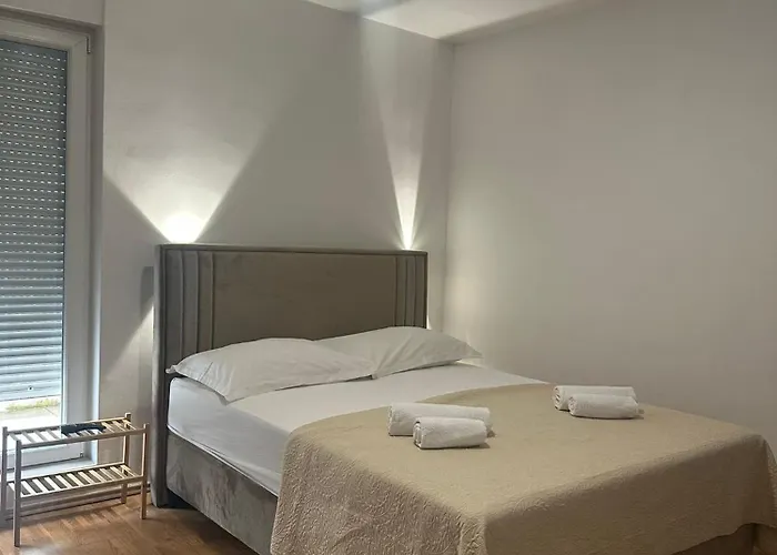 Casa de hóspedes Aaa Luxury